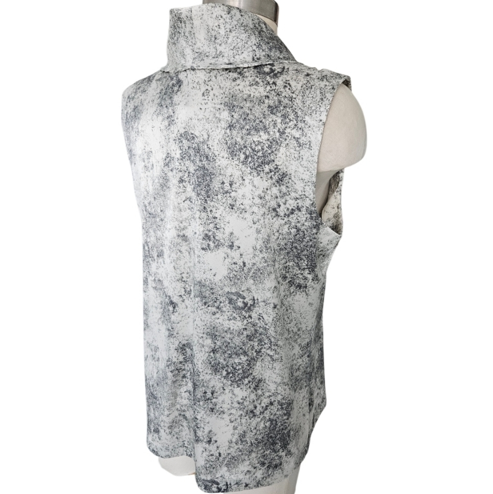 Ann Taylor 100 % Silk Black and White Sleeveless Blouse - Picture 7 of 7